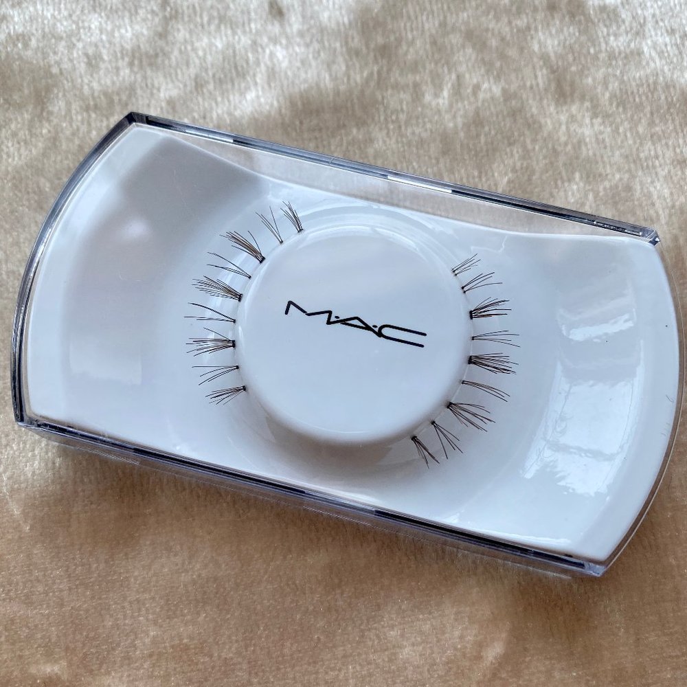 MAC Cosmetics False Lashes #40 BNIB